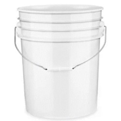 Bote de Plástico Vacío usado
